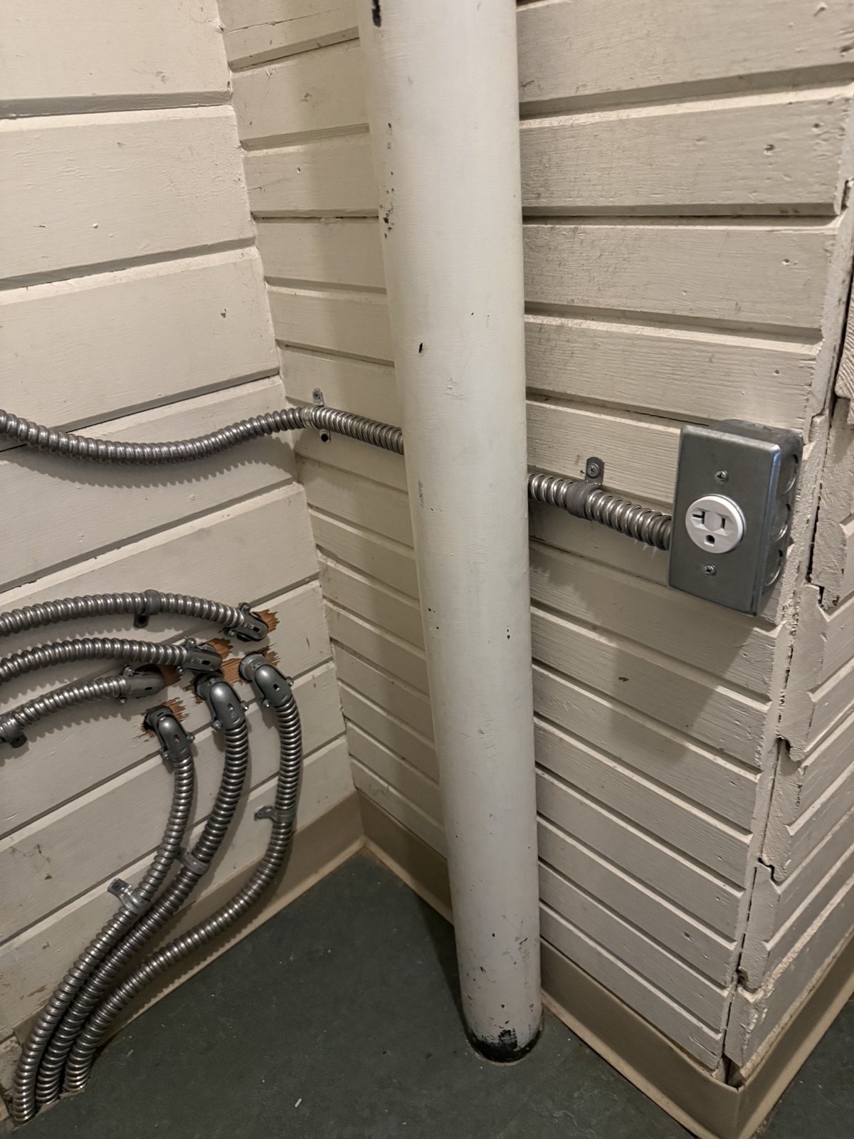 New Circuit & Outlet Installation in Beaumont-Wilshire, Portland